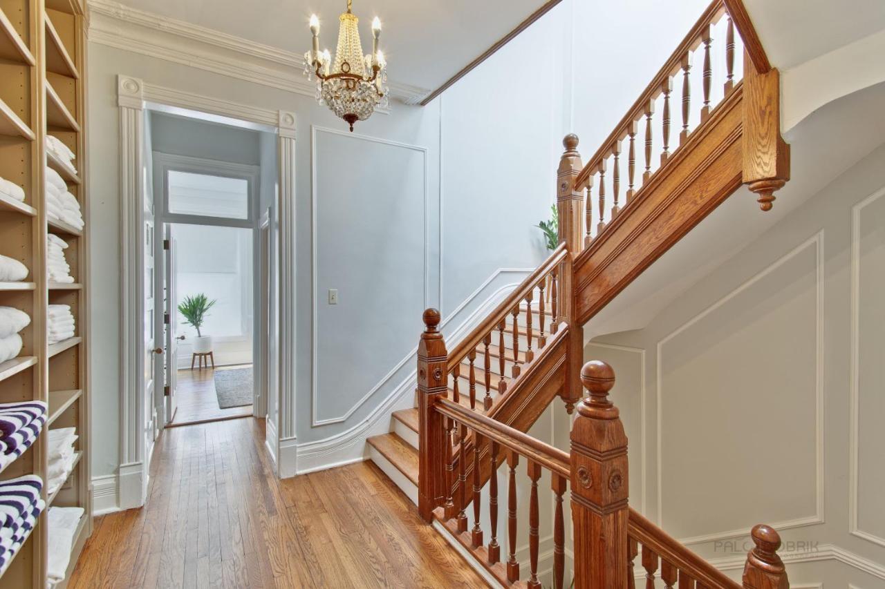 Вілла Historic Luxury Townhouse In Downtown Чикаго Екстер'єр фото